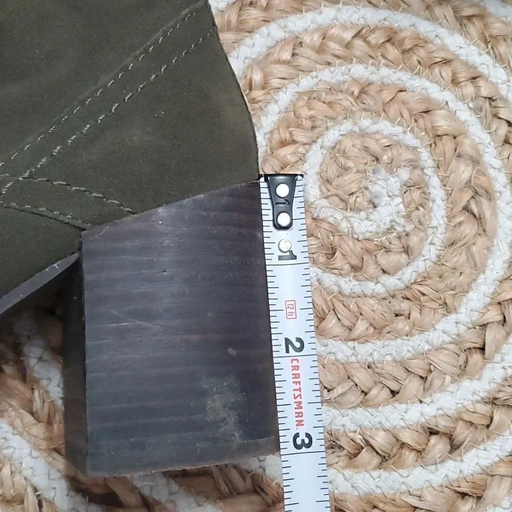 Splendid leather lace front booties- Army green, size 7